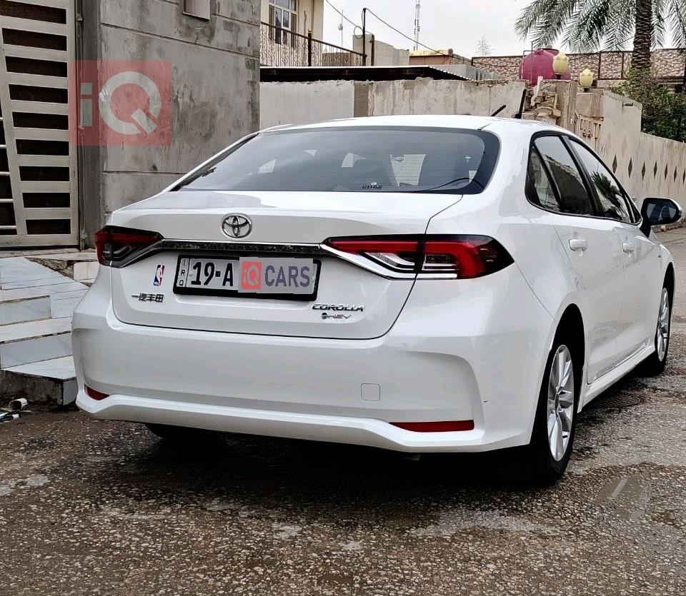 تۆیۆتا کۆرۆلا